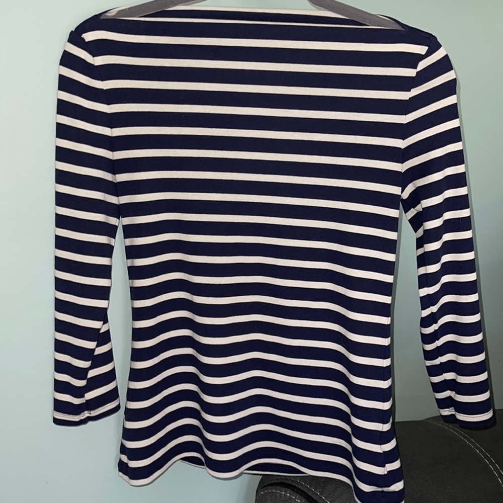 ON womens 3/4 sleeve striped shirt.